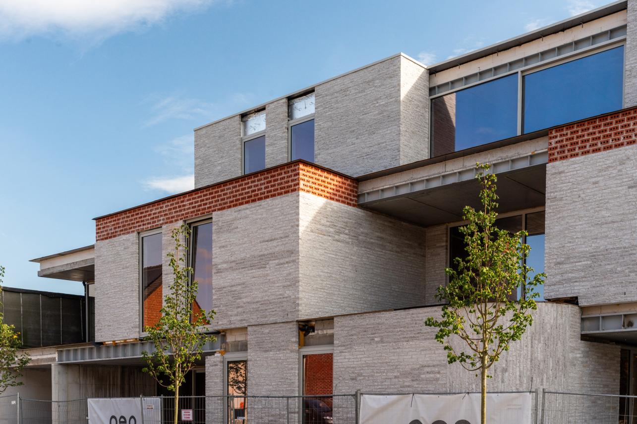 Caramida construct - Den Brink